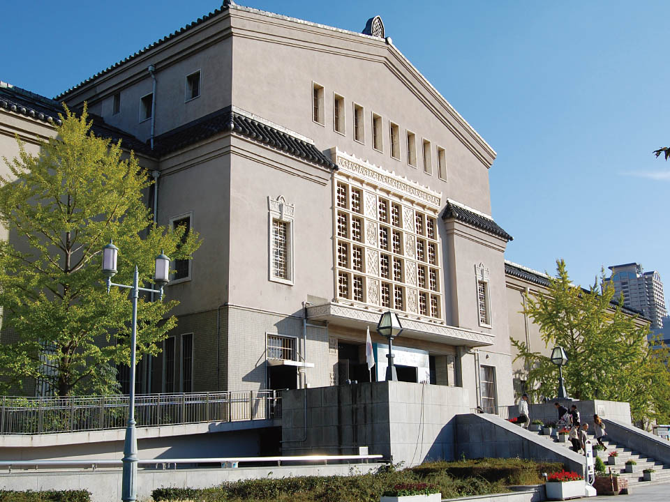 Osaka Municipal Museum of Art